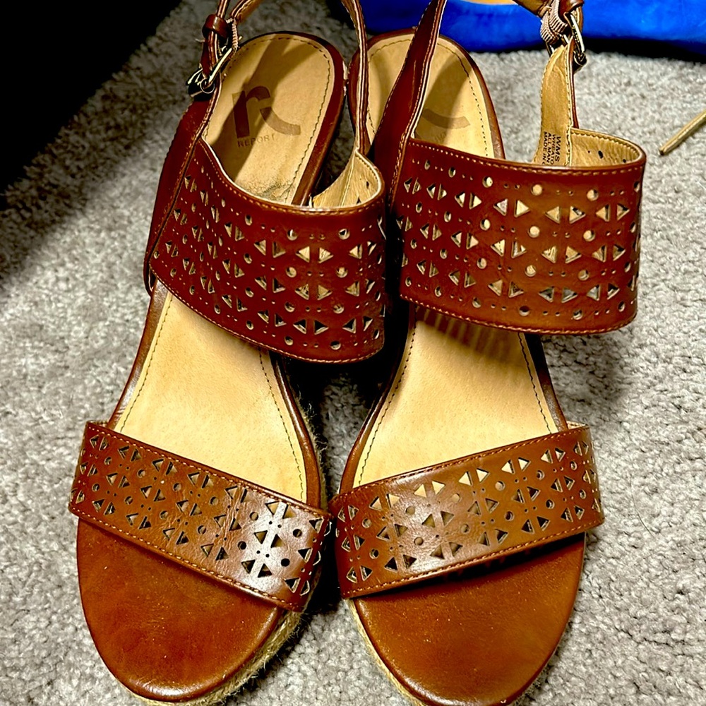 Resort wedges. Like new